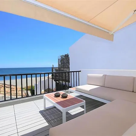 Beachhouse Galore Estepona Exterior photo