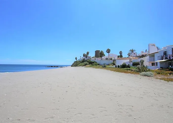 Beachhouse Galore